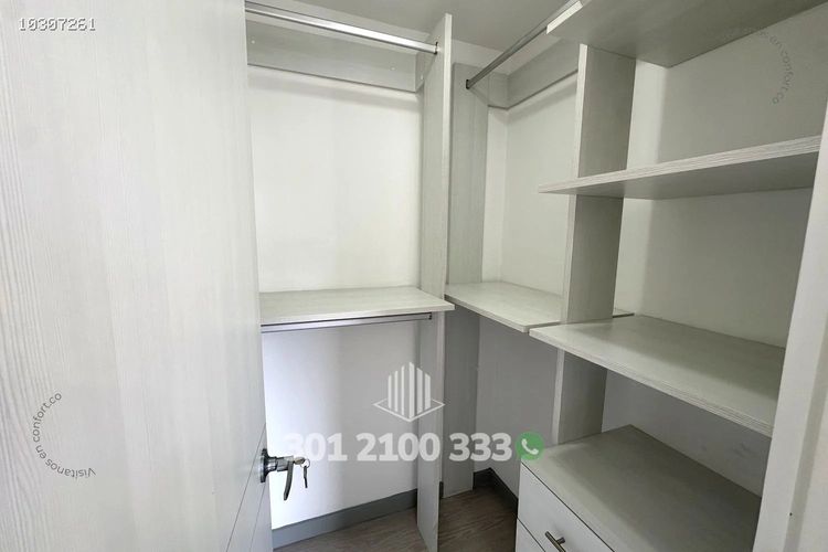Apartamento de 3 alcobas en arriendo en Castropol, Medellín, 110 m² · foto 16 de 24