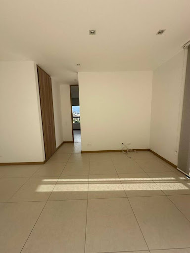 Apartamento en arriendo en Castropol, Medellín · foto 5 de 24