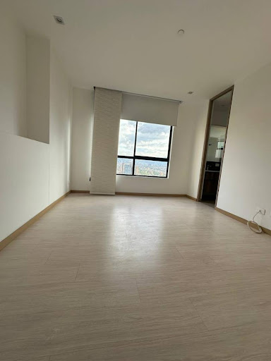 Apartamento en arriendo en Castropol, Medellín · foto 12 de 24