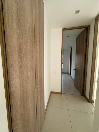 Apartamento en arriendo en Castropol, Medellín · foto 17 de 24
