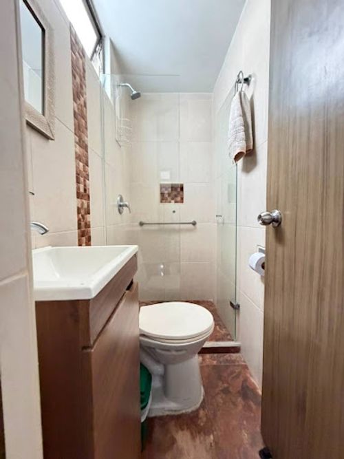 Casa de 2 alcobas en venta en Suramericana, Medellín, 72 m² · foto 8 de 14