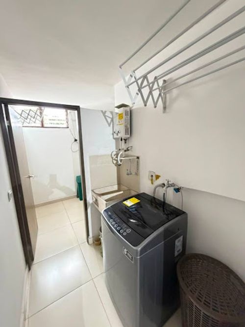 Casa de 2 alcobas en venta en Suramericana, Medellín, 72 m² · foto 10 de 14