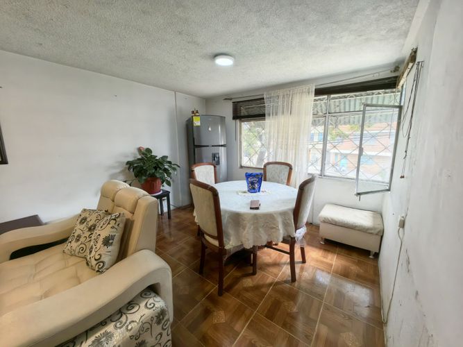 Casa de 4 alcobas en venta en Tisquesusa, Bogotá, 134 m² · foto 11 de 14