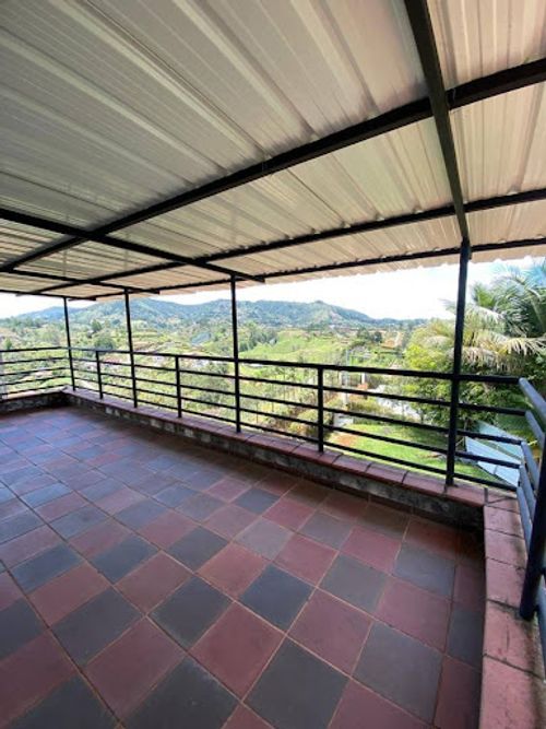 Finca en arriendo en Guarne, 200 m² · foto 3 de 13