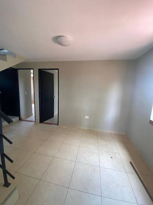 Finca en arriendo en Guarne, 200 m² · foto 5 de 13