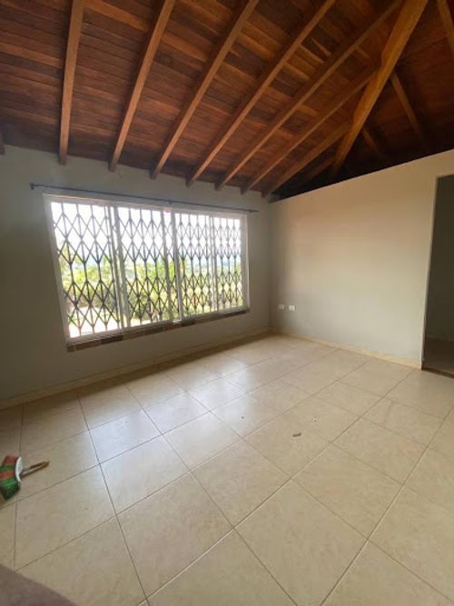Finca en arriendo en Guarne, 200 m² · foto 7 de 13