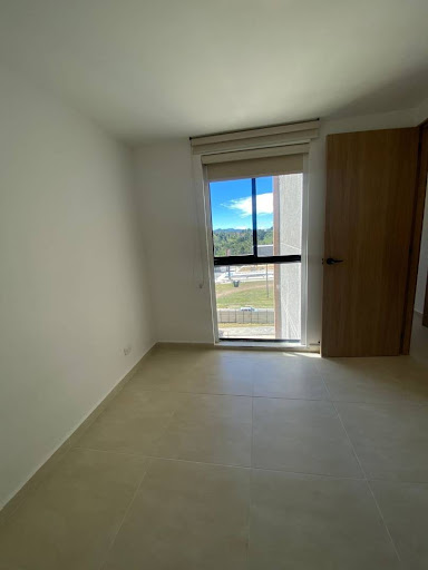 Apartamento en arriendo en Cimarronas, Rionegro · foto 16 de 17