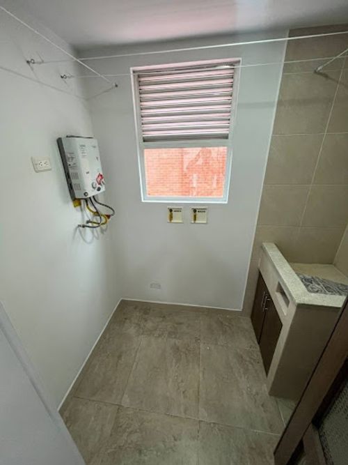 Apartamento de 3 alcobas en arriendo en Laureles, Medellín, 130 m² · foto 10 de 19