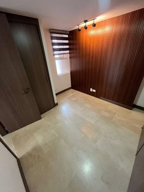 Apartamento de 3 alcobas en arriendo en Laureles, Medellín, 130 m² · foto 14 de 19