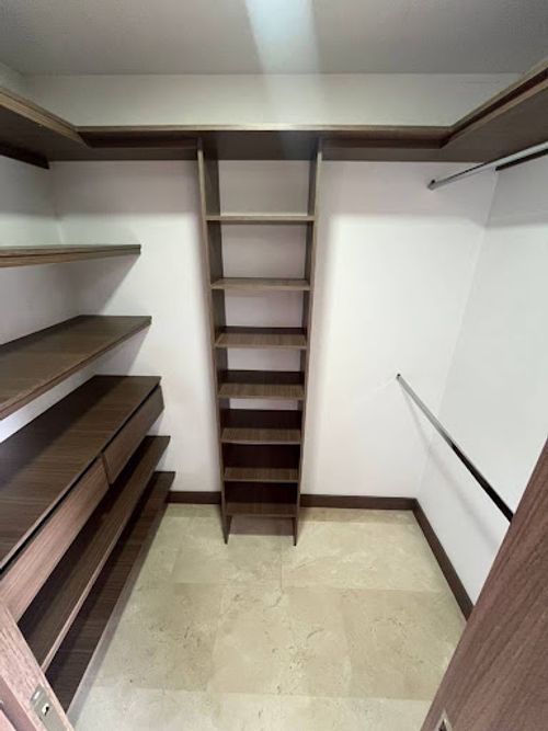 Apartamento de 3 alcobas en arriendo en Laureles, Medellín, 130 m² · foto 16 de 19