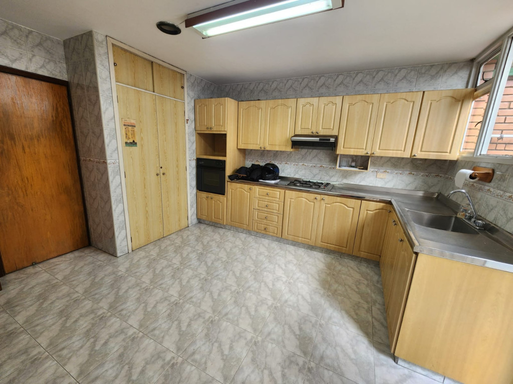 Casa en venta en La Castellana, Bogotá · foto 7 de 24