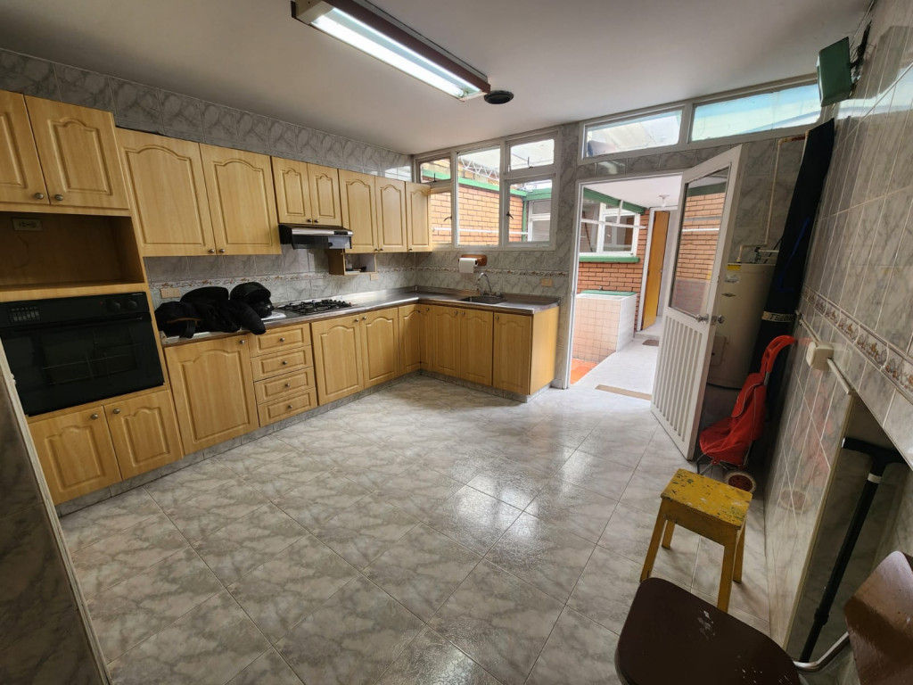 Casa en venta en La Castellana, Bogotá · foto 8 de 24