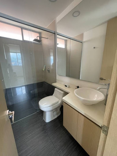 Apartamento en arriendo en Las Vegas, Envigado · foto 9 de 12