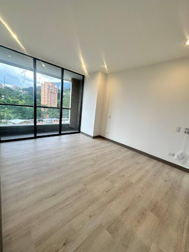 Apartamento en arriendo en San Lucas, Medellín · foto 10 de 17
