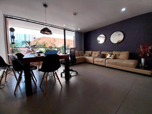 Apartamento en venta en Loma Del Escobero, Envigado · foto 3 de 11