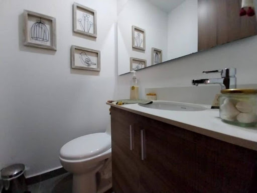 Apartamento en venta en Loma Del Escobero, Envigado · foto 6 de 11