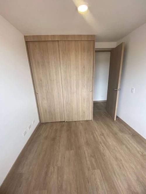 Apartamento de 3 alcobas en arriendo en Barro Blanco, Rionegro, 89 m² · foto 7 de 10