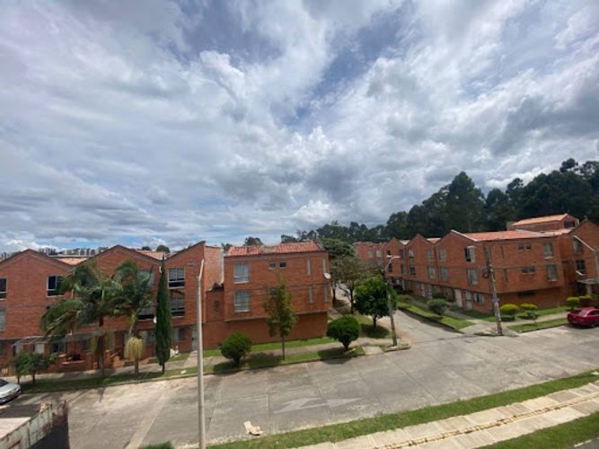 Apartamento de 3 alcobas en arriendo en Barro Blanco, Rionegro, 89 m² · foto 8 de 10