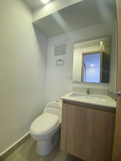 Apartamento de 3 alcobas en arriendo en Barro Blanco, Rionegro, 89 m² · foto 9 de 10
