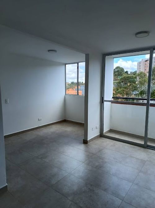 Apartamento de 2 alcobas en arriendo en Abreo, Rionegro, 54 m² · foto 2 de 10