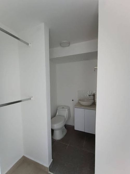 Apartamento de 2 alcobas en arriendo en Abreo, Rionegro, 54 m² · foto 10 de 10