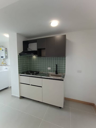 Apartamento en arriendo en Cimarronas, Rionegro · foto 2 de 9