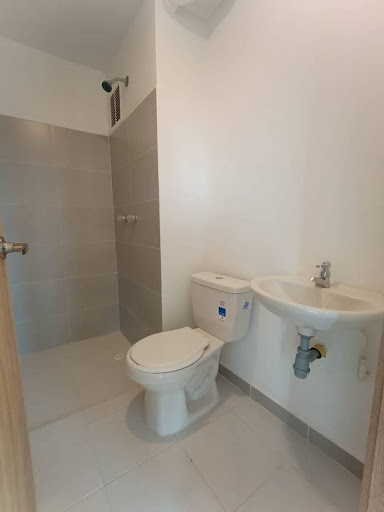 Apartamento en arriendo en Cimarronas, Rionegro · foto 8 de 9