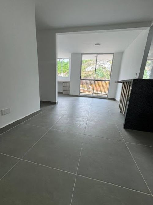 Apartamento de 2 alcobas en arriendo en El Porvenir, Rionegro, 52 m² · foto 3 de 11