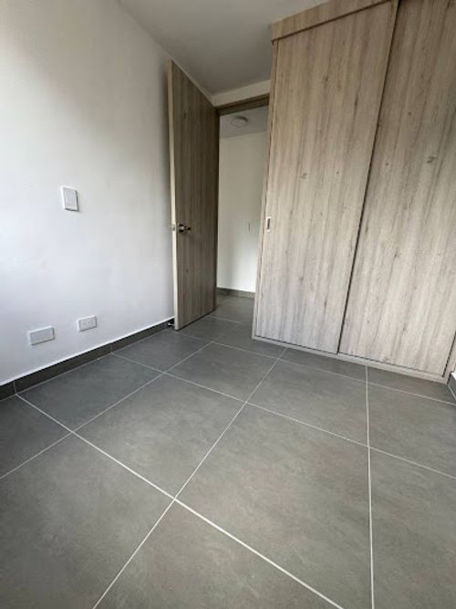 Apartamento de 2 alcobas en arriendo en El Porvenir, Rionegro, 52 m² · foto 7 de 11