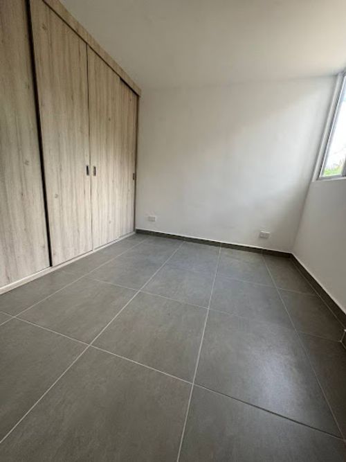 Apartamento de 2 alcobas en arriendo en El Porvenir, Rionegro, 52 m² · foto 8 de 11