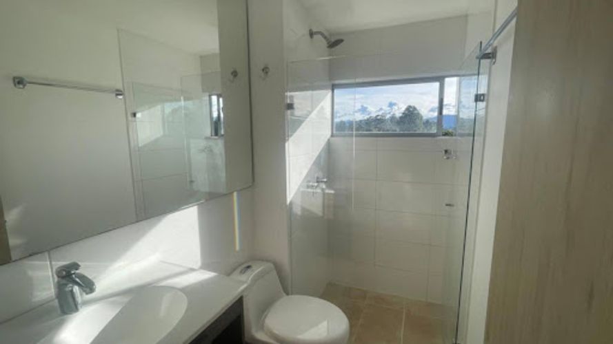 Apartamento de 2 alcobas en arriendo en Barro Blanco, Rionegro, 67 m² · foto 3 de 6
