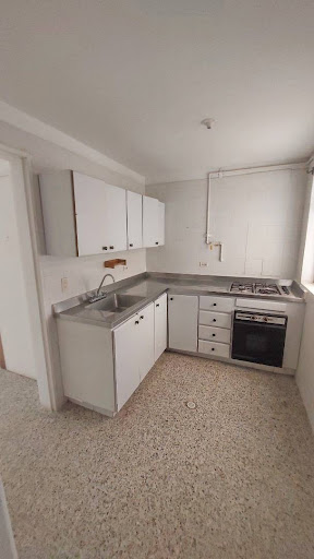 Apartamento en arriendo en Laureles, Medellín · foto 5 de 15