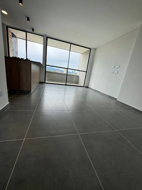 Apartamento de 2 alcobas en arriendo en Vilachuaga, Rionegro, 89 m² · foto 3 de 12