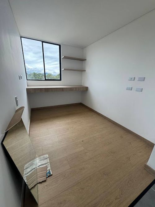 Apartamento de 2 alcobas en arriendo en Vilachuaga, Rionegro, 89 m² · foto 5 de 12