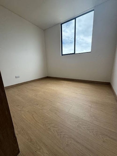 Apartamento de 2 alcobas en arriendo en Vilachuaga, Rionegro, 89 m² · foto 6 de 12