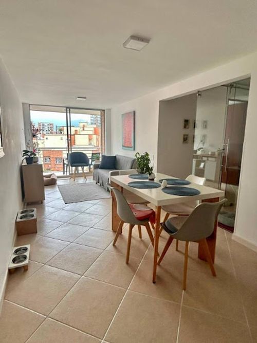 Apartamento de 2 alcobas en arriendo en Castropol, Medellín, 75 m² · foto 3 de 24