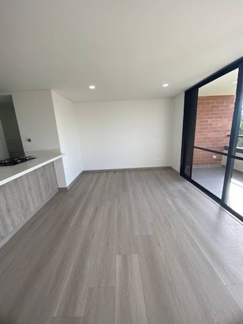 Apartamento de 3 alcobas en arriendo en Vilachuaga, Rionegro, 80 m² · foto 5 de 13