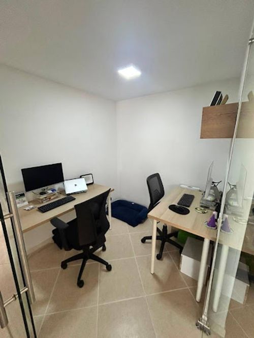 Apartamento de 2 alcobas en arriendo en Castropol, Medellín, 75 m² · foto 18 de 24