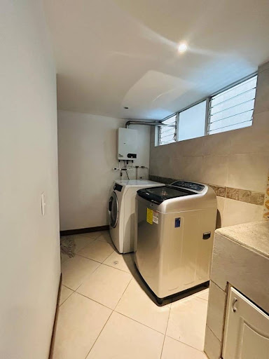 Apartamento en venta en Loma De Las Brujas, Envigado · foto 20 de 24