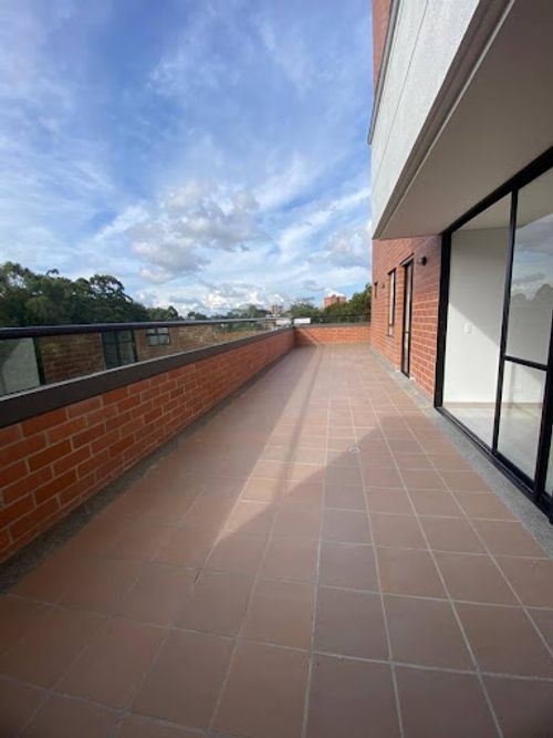 Apartamento de 2 alcobas en arriendo en Vilachuaga, Rionegro, 88 m² · foto 6 de 12
