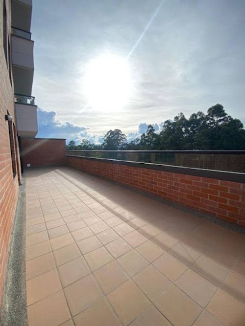 Apartamento de 2 alcobas en arriendo en Vilachuaga, Rionegro, 88 m² · foto 7 de 12