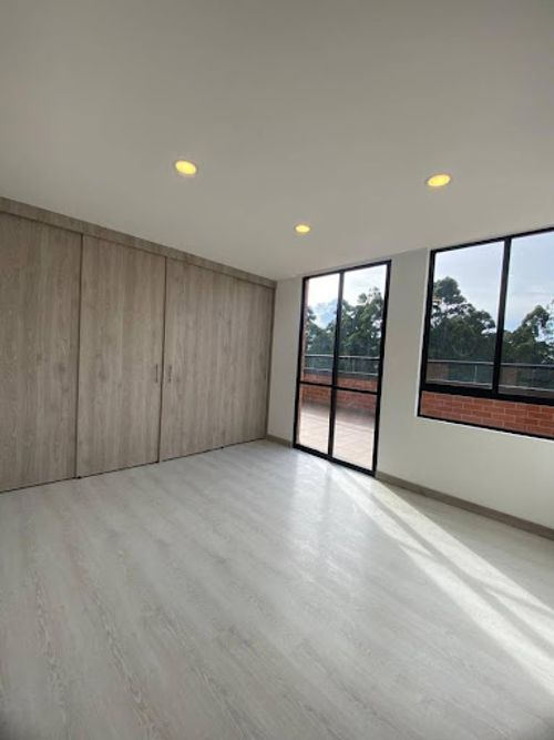 Apartamento de 2 alcobas en arriendo en Vilachuaga, Rionegro, 88 m² · foto 9 de 12