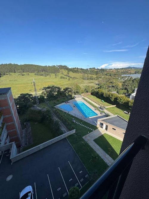 Apartamento de 2 alcobas en arriendo en Cimarronas, Rionegro, 60 m² · foto 5 de 11