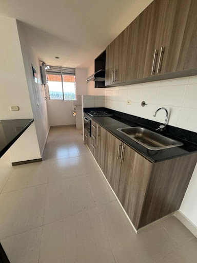Apartamento en arriendo en Los Colegios, Rionegro · foto 2 de 12