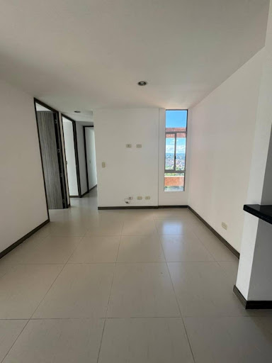 Apartamento en arriendo en Los Colegios, Rionegro · foto 8 de 12