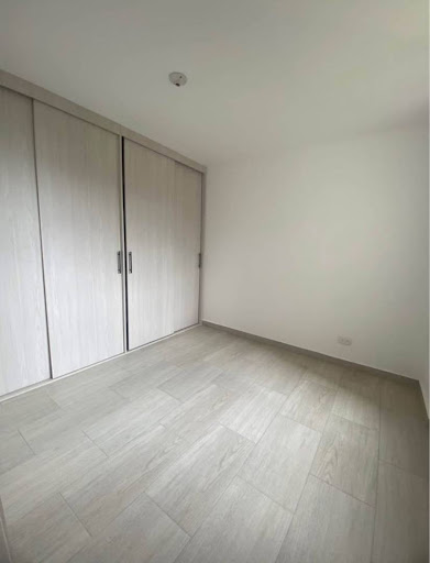Apartamento en arriendo en Cimarronas, Rionegro · foto 9 de 10