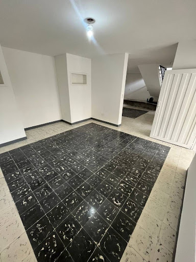 Casa en arriendo en Laureles, Medellín · foto 2 de 24