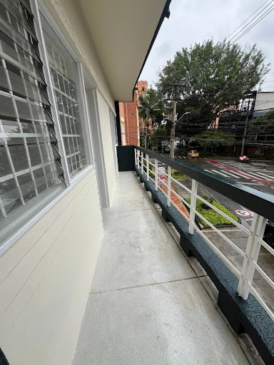 Casa en arriendo en Laureles, Medellín · foto 7 de 24