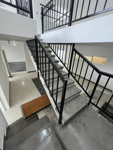 Casa en arriendo en Laureles, Medellín · foto 17 de 24