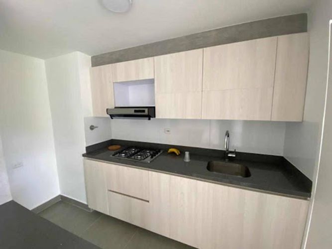 Apartamento de 2 alcobas en arriendo en Abreo, Rionegro, 54 m² · foto 2 de 24
